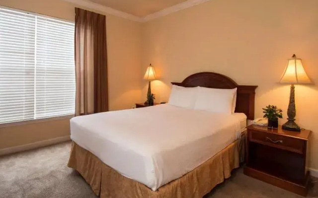 2 Bedrooms Select Suite