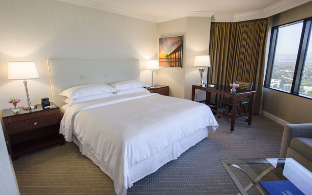 Corner Double room