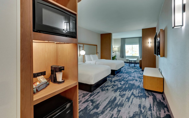 Mobility Accessible with Bathtub room