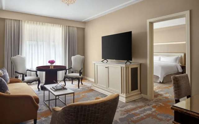 Caroline Astor Quadruple Suite