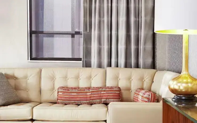 Hospitality Double Suite