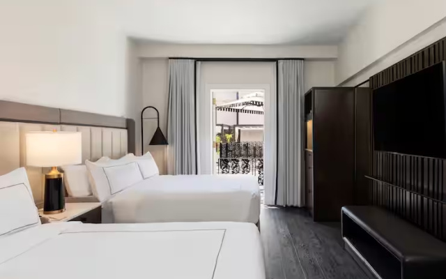 Cabana Twin room with pool view