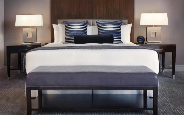 Premier Double Suite with river view