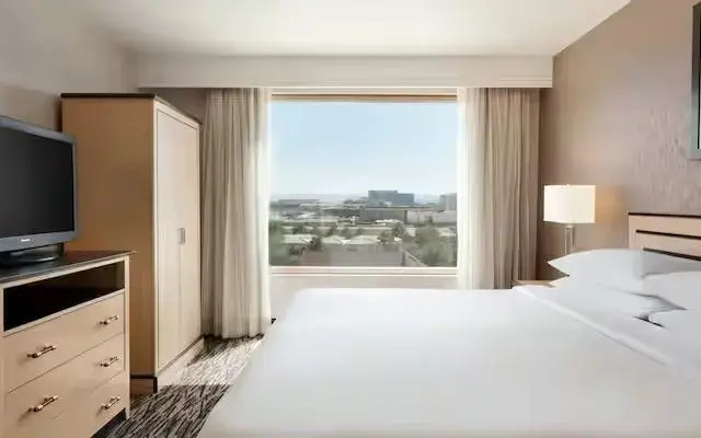 3 Rooms Conference Double Suite