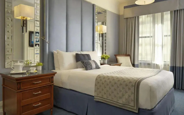 Fairmont room
