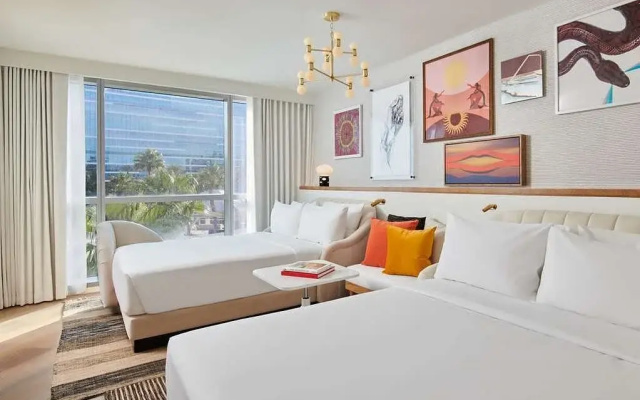 Grand Dog-Friendly Quadruple Ruby Suite