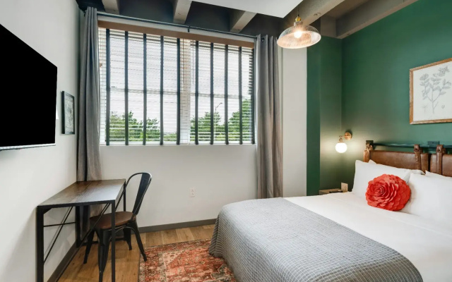 Classic Accessible Double room