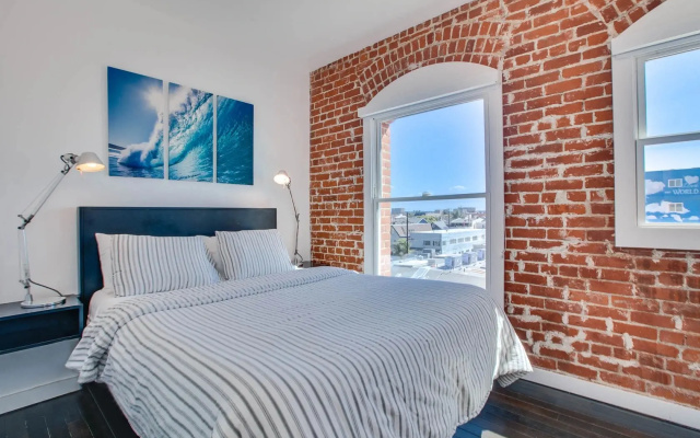 1 Bedroom Suite beachfront