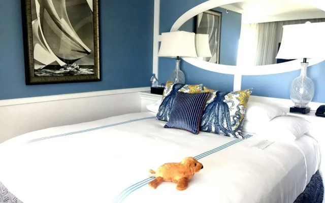 Accessible Double room with marina view