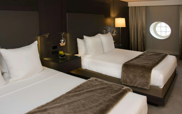 Twin Guest room