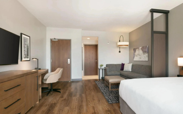 Accessible Tub room