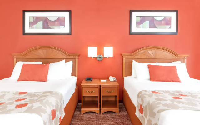 Quadruple Suite