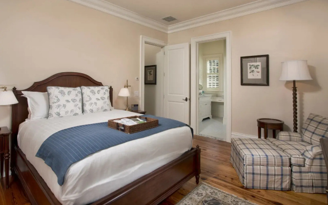 3 Bedrooms Signature Residence with lagoon view