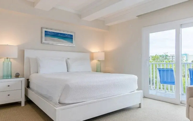2 Bedrooms Suite with water view