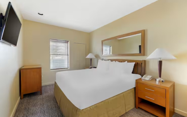 1 Bedroom Double Suite
