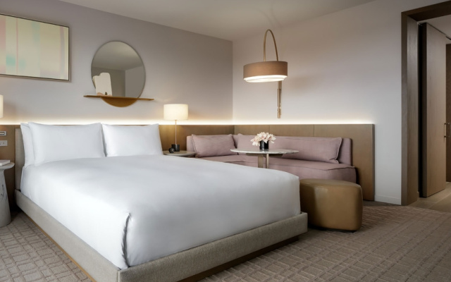 Signature Guest room