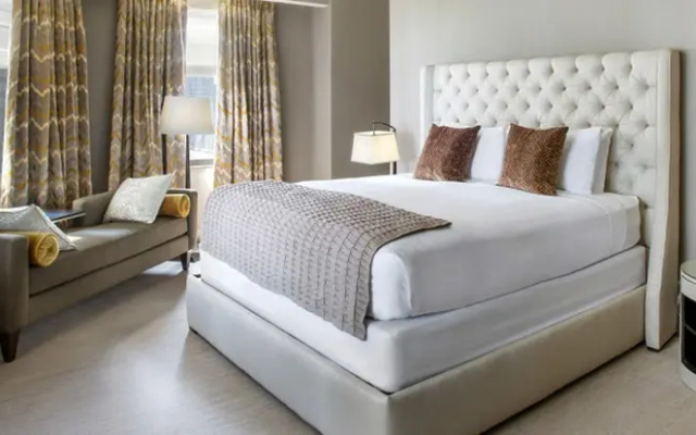 Grant Park Double Suite
