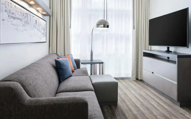 1 Bedroom Double Penthouse Suite Riverview