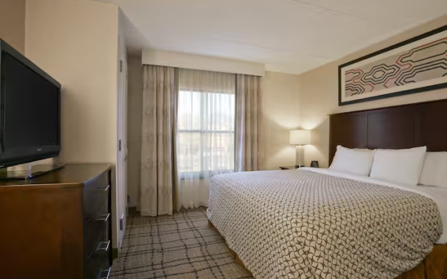 2 Room Suite