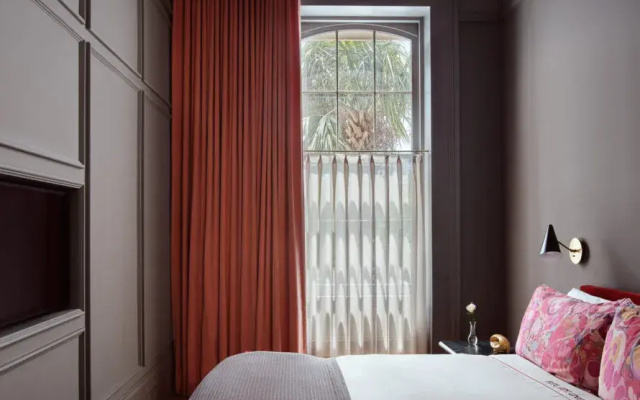 Mary Double Suite