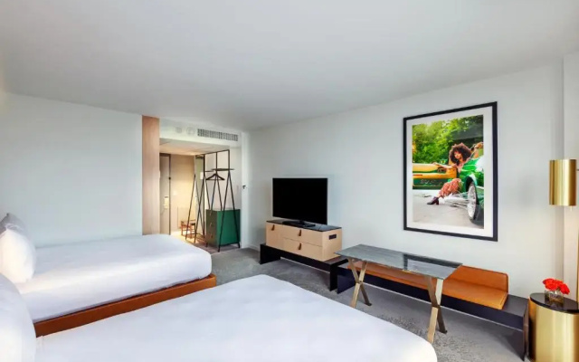Twin room