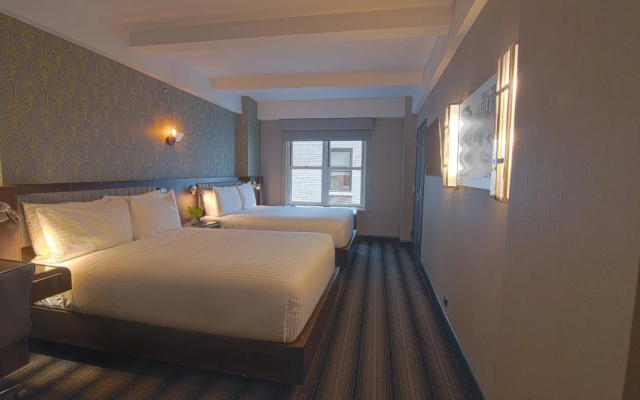 2 Bedrooms Presidential Quadruple Suite