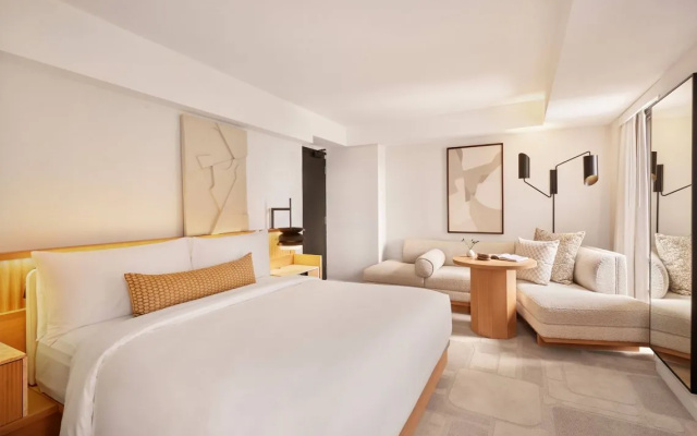 The Jay Signature room