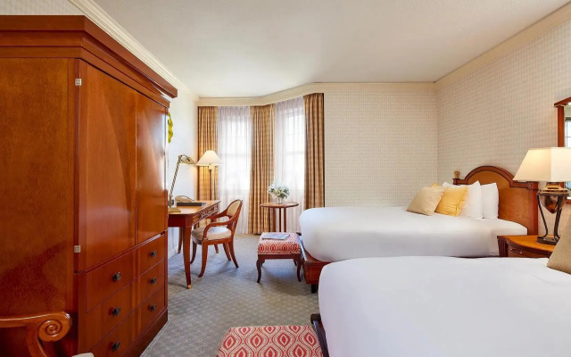 Grand Deluxe Twin room