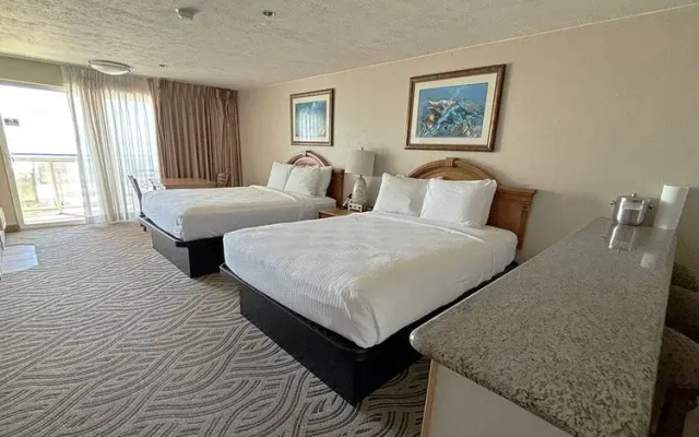 Premium Twin room with balcony and with ocean view