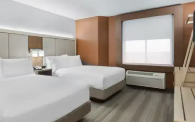 1 Bedroom Twin Suite