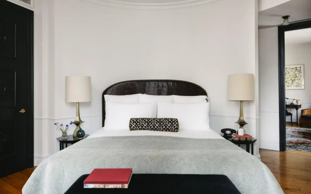 Rotunda Double Suite
