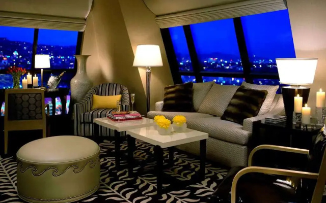 Presidential Double Suite
