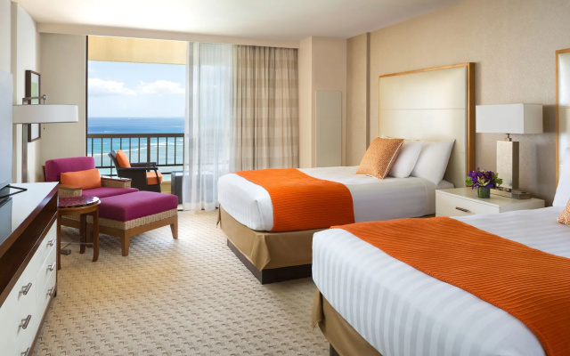 Presidential Sextuple Suite oceanfront