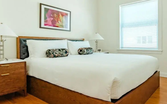 2 Bedrooms Suite