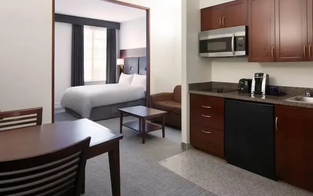 Deluxe Double Studio Apartment