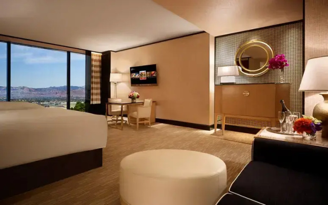 Panoramic View Wynn Quadruple room