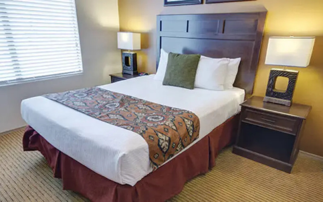 2 Bedrooms Suite