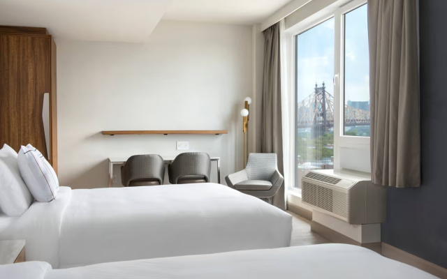 Executive Suite with balcony