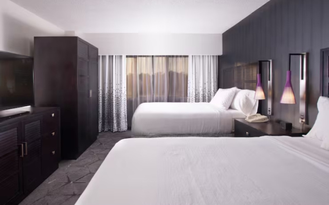 Accessible Twin Suite
