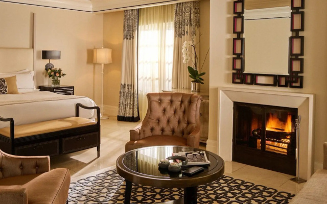 Grand Deluxe with Fireplace with Patio Double room