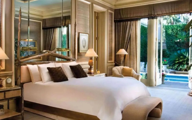 2 Bedrooms Villa