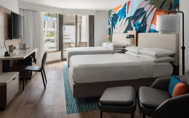 With Terrace Twin room with pool view