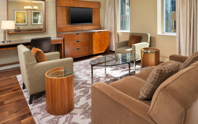 1 Bedroom Grand Double Suite with city view