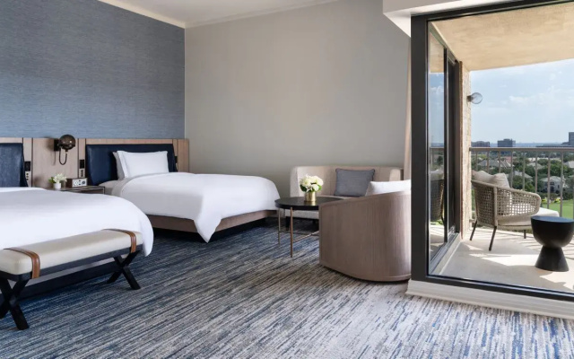 Tower Corner Twin room with balcony and with golf view