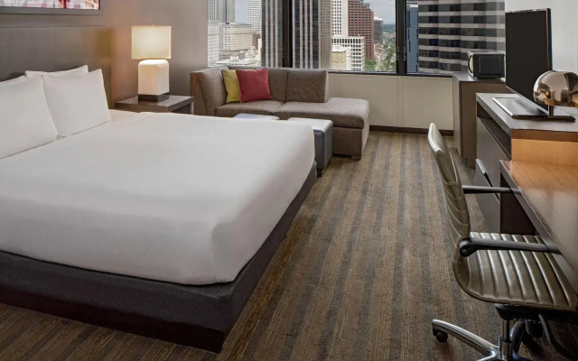 Den High Floor room
