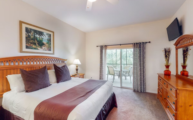 3 Bedrooms Deluxe Condo