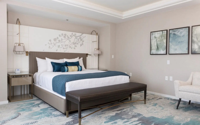 Executive Suite