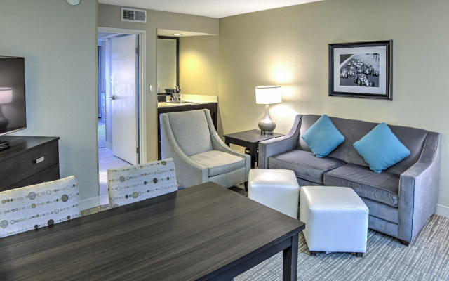 2 Bedrooms Suite
