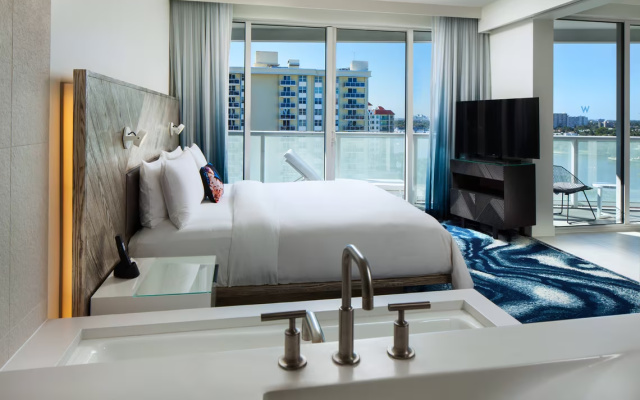 1 Bedroom Escape Residential Double Suite with balcony and with ocean view