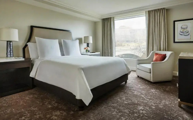 Capital Terrace Double Suite